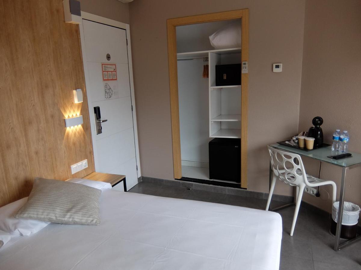 Hotel Medicis Barcelona Zewnętrze zdjęcie