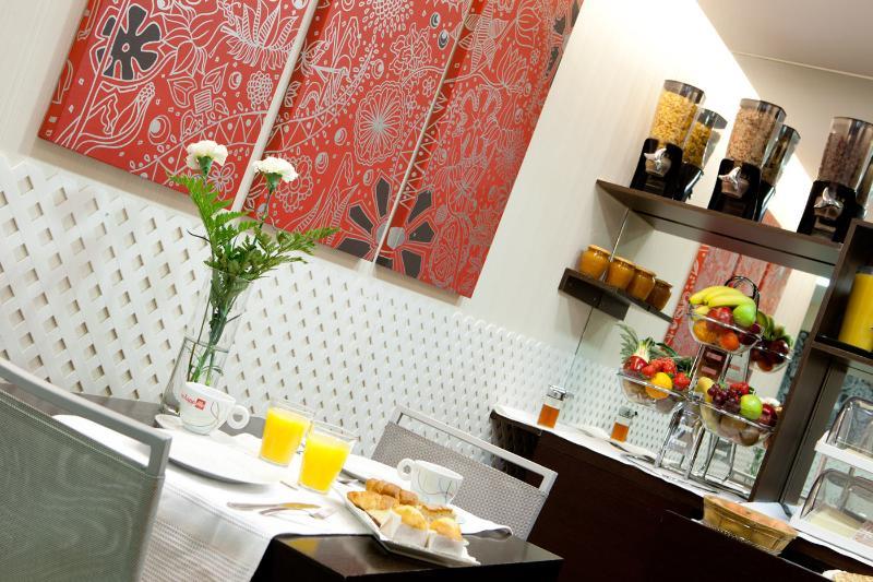 Hotel Medicis Barcelona Zewnętrze zdjęcie